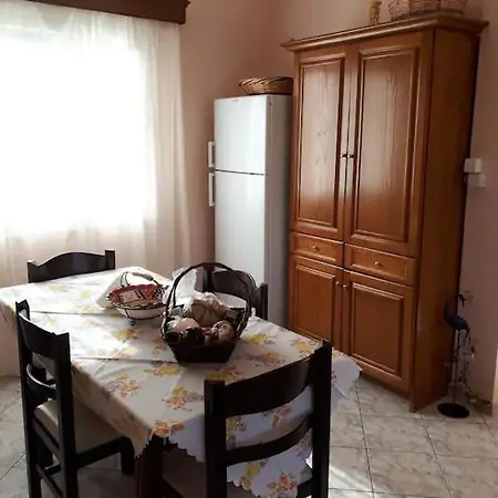 Apartment Square Masouri
